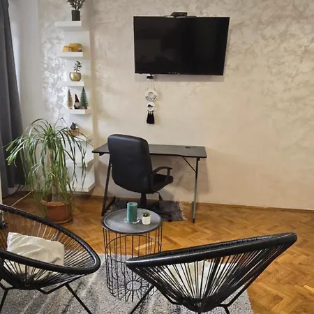 Aparmani Djuric Subotica