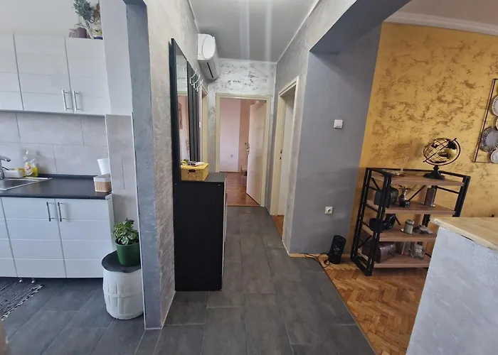 Aparmani Djuric Apartament *