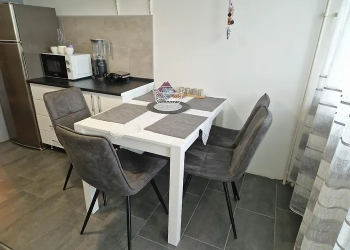 Aparmani Djuric Apartament